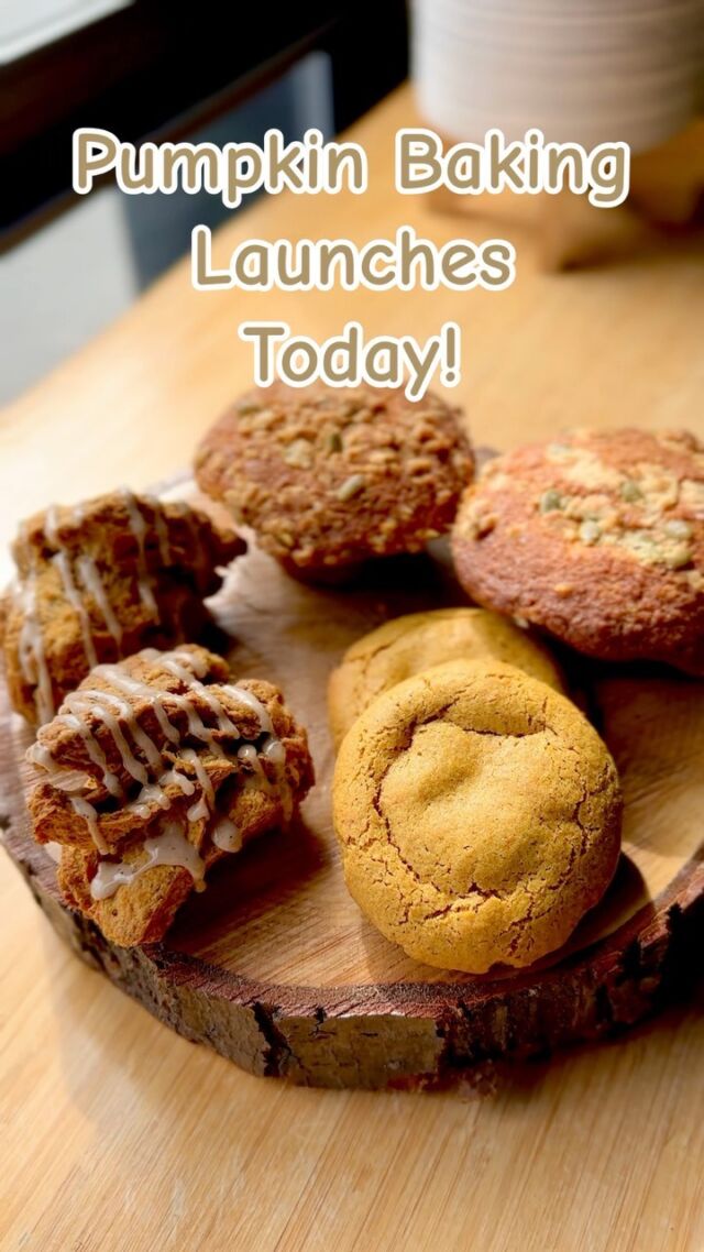 Pumpkin muffins, pumpkin scones and our NEW pumpkin cream cheese cookie OH MY!  We have all our pumpkin menu fully launched now (but stay tuned for another fall treat coming soon).
.
#pumpkin #pumpkinspice #muffins #scones #cookies #coffee #pumpkinseason #sudbury